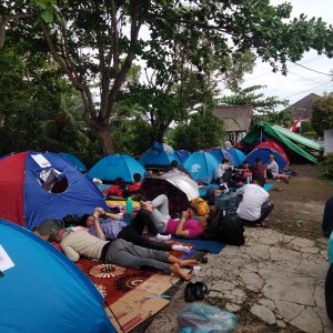 Tuntut Diberangkatkan Ke Negara Ketiga, Ratusan Pencari Suaka Dirikan Tenda di Kantor UNHCR Tanjungpinang