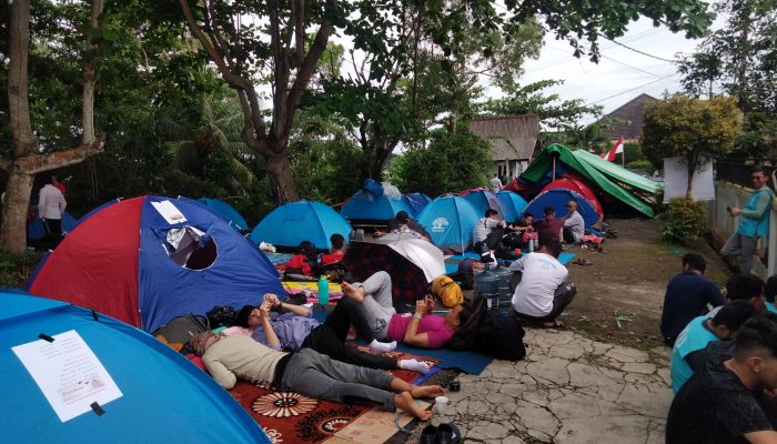 Tuntut Diberangkatkan Ke Negara Ketiga, Ratusan Pencari Suaka Dirikan Tenda di Kantor UNHCR Tanjungpinang