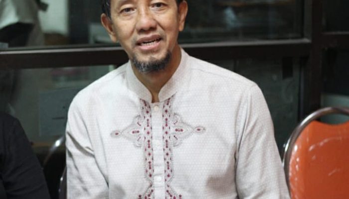 HUT TNI Ke-77, Dhimam Abror Djuraid: Jalan Tengah TNI