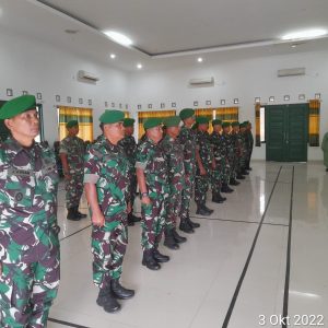 Komandan Kodim 0318/ Natuna Pimpin Upacara Kenaikan Pangkat 