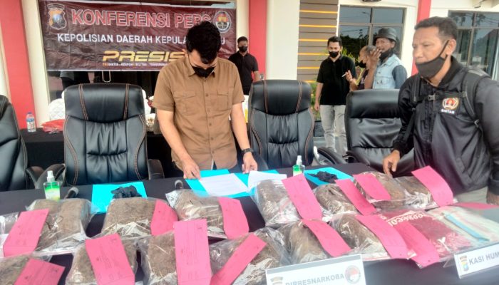 Polres Bintan Amankan Pria Asal Aceh Bawa Ganja 17.309,46 Gram
