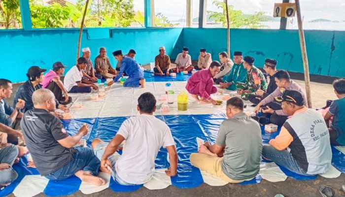 Korban Insiden Kanjuruhan, Polsek Palmatak Gelar Doa Bersama Warga