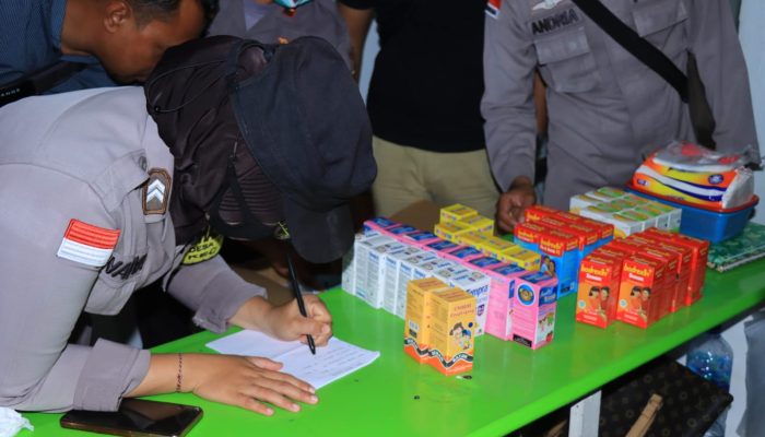 Pengecekan Obat Ditarik Peredaran, 4 Apotik Di Anambas Miliki Obat Larang Edar
