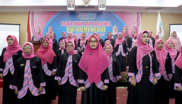 PW IPEMI Kepri Periode 2022-2027 Dilantik, Anik Wahyuni Terpilih Ketua