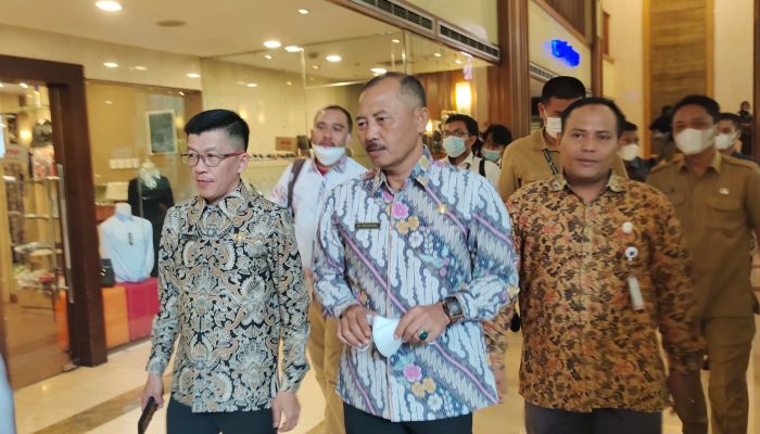 Uji Publik Monev KIP, Sekda Adi Paparkan Inovasi Pelayanan Informasi di Masa Pandemi Covid-19