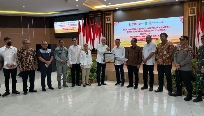 Pasar Modal Indonesia Berikan Bantuan di Batam Dan Karimun 