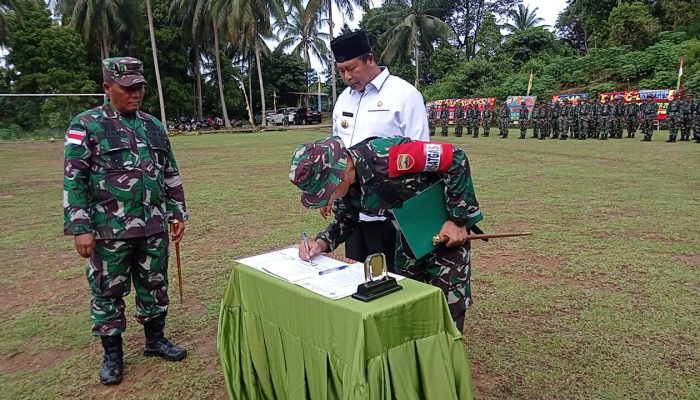 Danrem 033/WP Resmi Tutup TMMD ke-115 di Kepulauan Anambas
