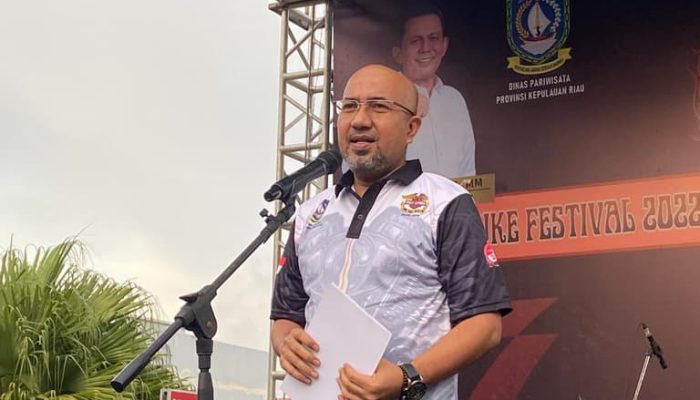 Saksikan! Tradisi Esktrem Pawai Tatung Pertama Kali Hadir di Kota Batam