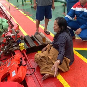 Kapal Kayu Tenggelam Di Perairan Kabil Batam, 6 Penumpang Dalam Pencarian
