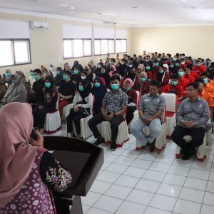 Dewi Ansar Buka Pelatihan Kerja Berdasarkan Kompetensi Bagi Tenaga Kerja 