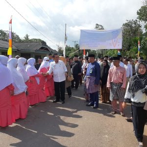 Buka Keterisoliran Lingga, Gubernur Ansar Tinjau Akses Jalan, Listrik dan Internet 