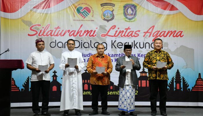 Gubernur Ansar : Silaturahmi Dan Dialog Kerukunan Beragama Menjaga Keutuhan Umat Beragama 