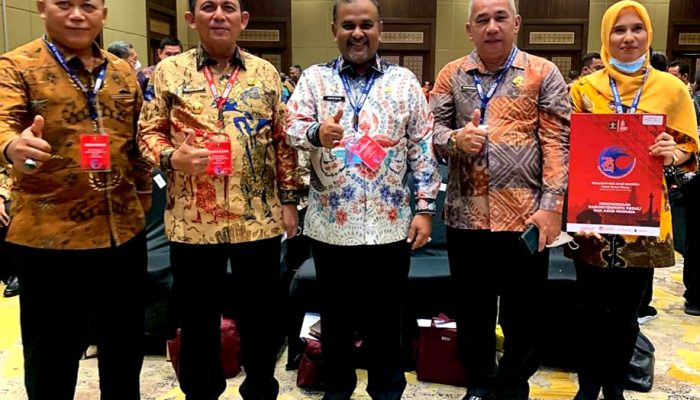 Gubernur Kepri Terima Penghargaan Sebagai Pembina Kabupaten/Kota Peduli HAM 2022
