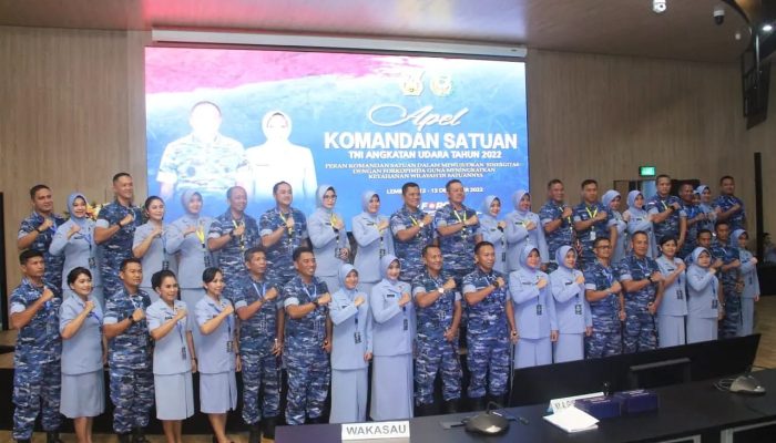Danlanud RHF Beserta Ketua PIA Ardhya Garini Cab.13/D.I Lanud RHF ikuti Apel Komandan Satuan TNI AU 2022