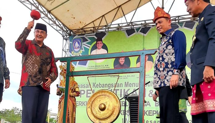 Pengukuhan Pengurus PKBSS Kepri, Taba Iskandar : ‘Kito Bedulur Nian, Ayo Bersama Membangun Kepri’