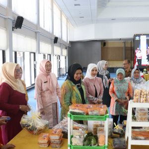 Inkubasi Bisnis Pengembangan UMK Perempuan di Bintan Resmi Ditutup Dewi Ansar