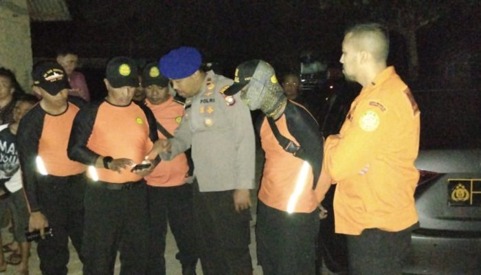Siswi SMKN 1 Tenggelam Di Pantai Trikora, Belum Ditemukan