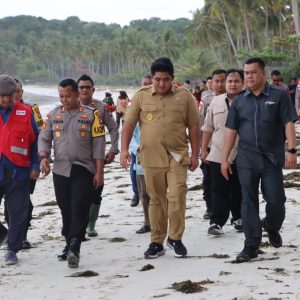 Doa Bersama Di Pantai, Korban Tenggelam Di Pantai Trikora Ditemukan Kurang Dari 24 Jam