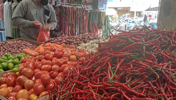Ramadhan, Harga Bawang Merah Impor Anjlog Rp14 Ribu Per Kg