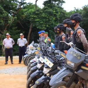 Kapolres Kepulauan Anambas Pimpin Apel Pengamanan Malam Tahun Baru