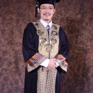 Muhammad Syafi’i Antonio Ditetapkan Guru Besar Ekonomi Syariah