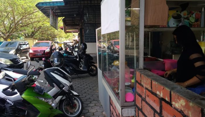 Perjuangkan Hak, 8 Karyawan Swalayan Di Tanjungpinang Bentuk PUK 
