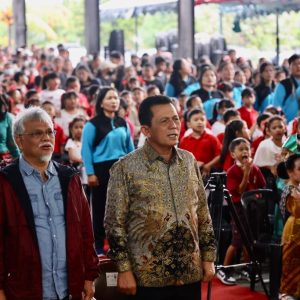 Gubernur Ansar Hadiri Pentas Seni Yayasan Clarissa Batam