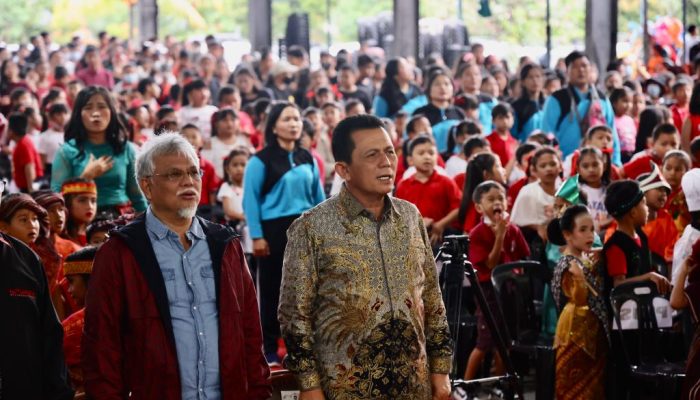 Gubernur Ansar Hadiri Pentas Seni Yayasan Clarissa Batam