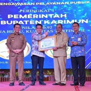 Gubernur Ansar Hadiri Penganugerahan Opini Pengawasan Dari Ombudsman RI Perwakilan Kepri