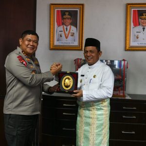 Gubernur Ansar Terima Silaturahmi Kapolda Kepri Irjen Pol Tabana Bangun