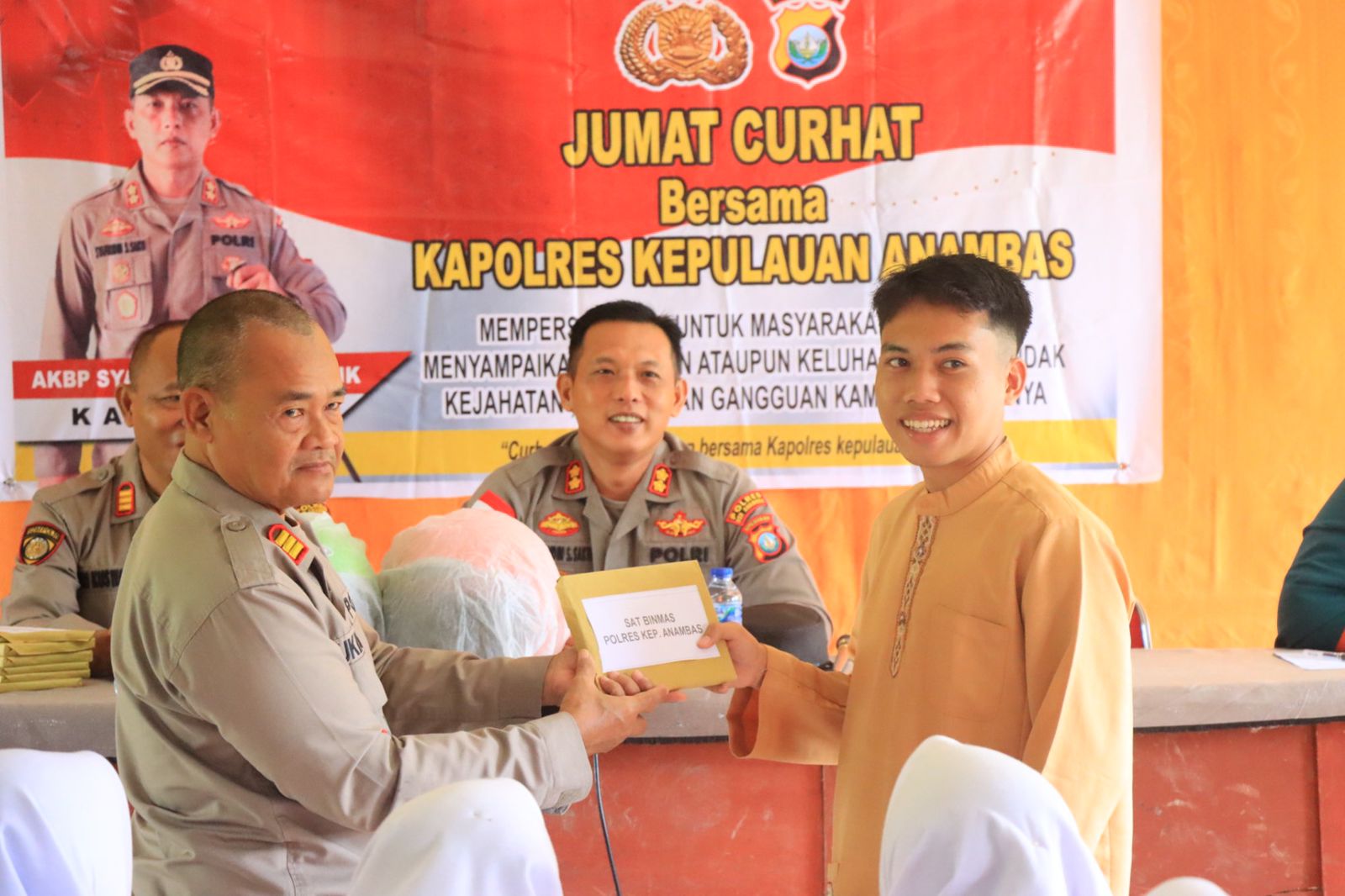 Jumat Curhat, Kapolres Anambas Sambangi SMA Negeri 1 Siantan