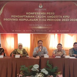 Peminat Tinggi, Awal Pendaftaran Sudah 85 Warga Daftar Calon Anggota KPU Kepri