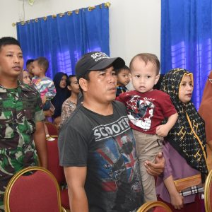 Cegah Stunting, Paban III Komsosdirga Dan Bakti Spotdirga Koopsudnas Kunjungi Lanud RHF