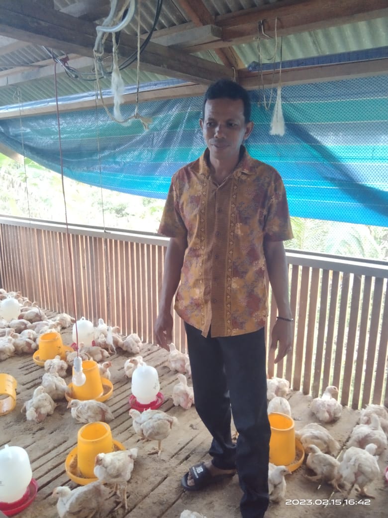 Program Ketahanan Pangan Desa Cemaga Selatan Jual Ayam Broiler Rp25 Ribu Per Kg