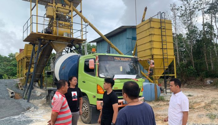 Satreskrim Polres Bintan Dan Polsek Gunung Kijang Cek Pasir Sampai Ke Perusahaan Penampungan Pasir