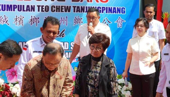 Gubernur Ansar Resmikan Gedung Perkumpulan Teo Chew Tanjungpinang