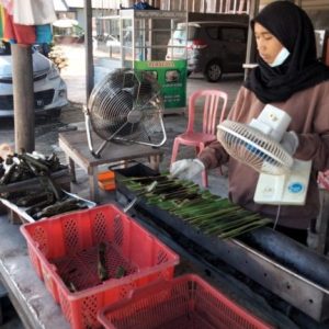 Kampung Sei Enam Sentra Kuliner Khas “Otak Otak’ Upaya Tingkatkan  Kunjungan Wisman 