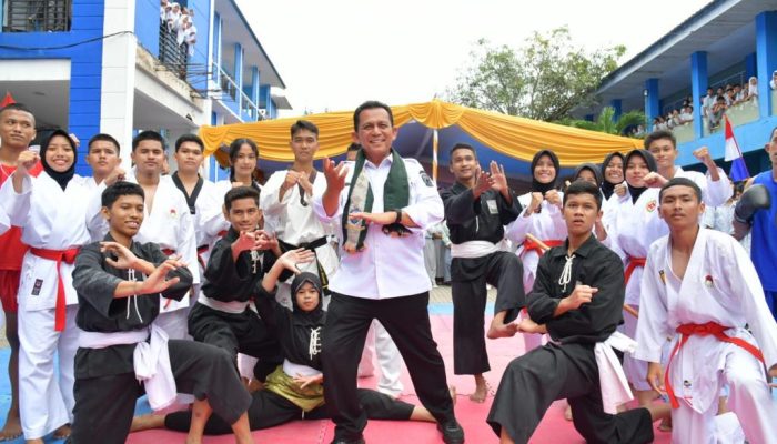 Gubernur Ansar Buka Bimbingan Dan Pelatihan Kepala Sekolah SMA/SMK se-Kota Batam