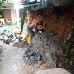 Pasca Ambruk Akibat Hujan, Perbaikan Batu Miring Mulai Digesa