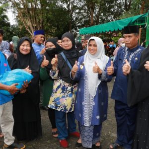 Bersumber Dari Zakat ASN, Walikota Kembali Serahkan 1047 Paket Sembako Sesuai Asnaf