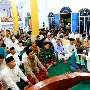 Safari Ramadhan Hari Ke-4, Gubernur Ansar : Jadikan Ramadhan Pemacu Semangat Beribadah