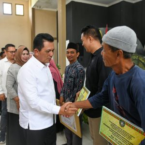 Gubernur Ansar Ingin Semua Bantuan Untuk Lingga, Terdistribusikan Sebelum Lebaran