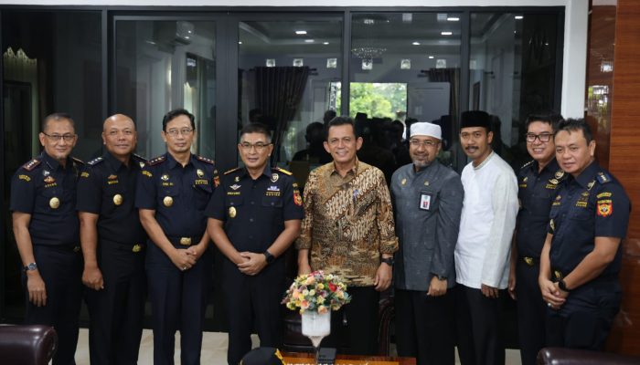 Gubernur Ansar Terima Kunjungan Kakanwil DJBC Khusus Kepri