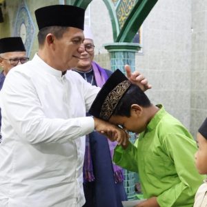 Gubernur Ansar Kunjungi Masjid Al-Ikhlas Tanjungpinang, Tempat Belajar Ngaji di Masa Kecil