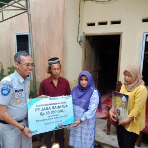 PT Jasa Raharja Serahkan Santunan Rp50 Juta Untuk Korban Meninggal SB Evelyn Calisca 01