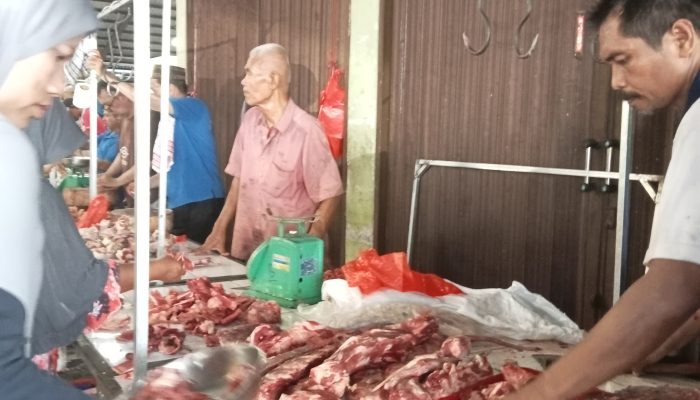 H-3 Lebaran, Harga Daging Sapi Segar Di Tanjungpinang Capai Rp190 Ribu Per Kg