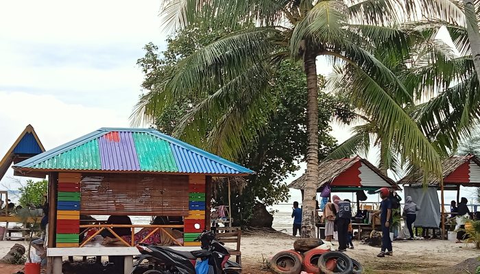 Pantai Gaseng Di Dompak Wisata Pantai Diminati Pengunjung