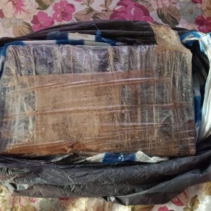 Masyarakat Desa Kuala Maras Anambas Temukan Paket Mencurigakan