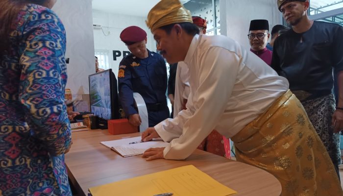 Gerry Yasid Daftar Bakal Calon DPD RI di KPU Kepri