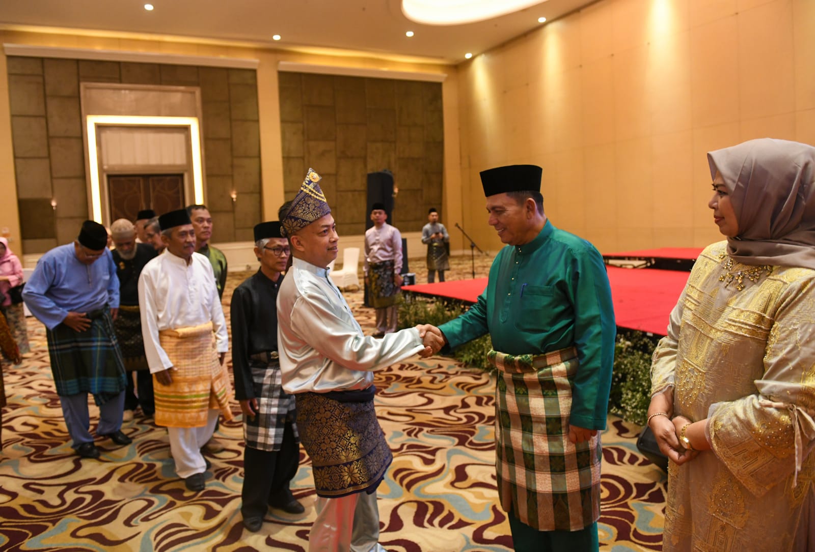 Gubernur Ansar Halalbihalal Dengan Masyarakat Kepri Se-Jawa Barat di Bandung